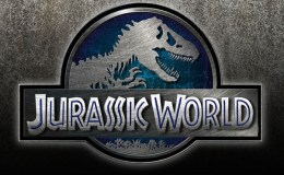 REVIEW: “Jurassic World”
